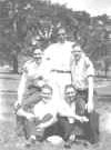 friends.jpg (36344 bytes)